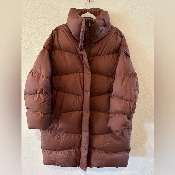 NWT Lululemon Long Oversized Down Jacket / Roasted Brown ——M/L